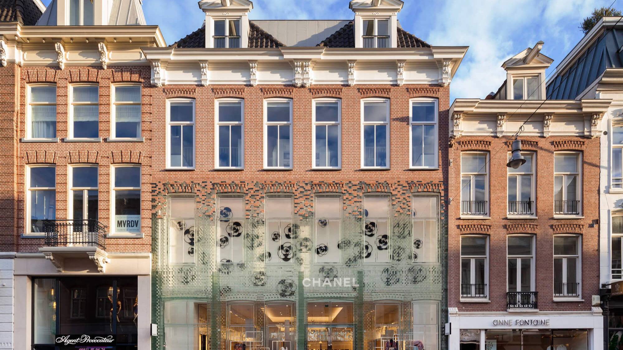 CRYSTAL HOUSE AMSTERDAM